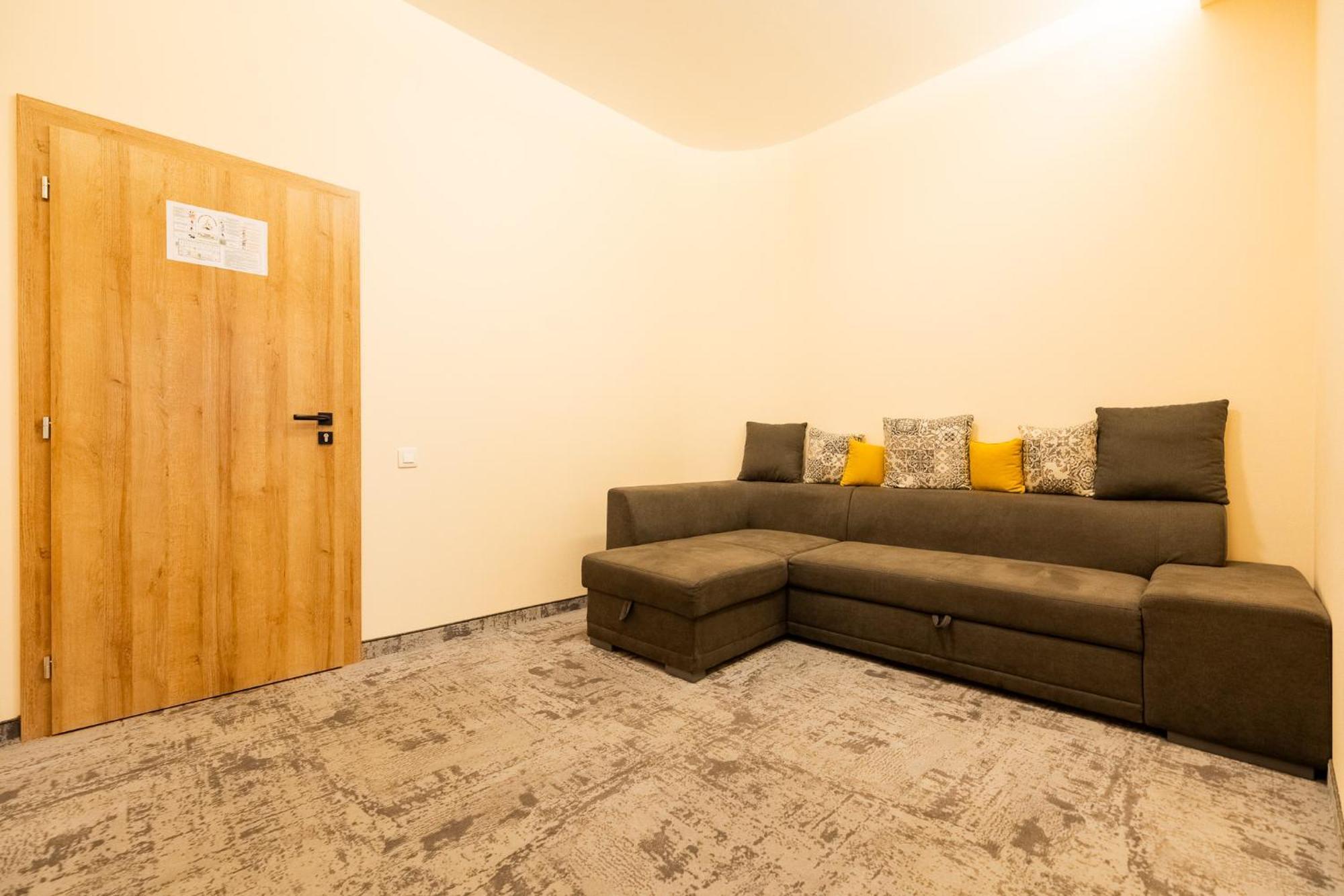 Pensiunea Floarea Soarelui Braşov Exterior foto