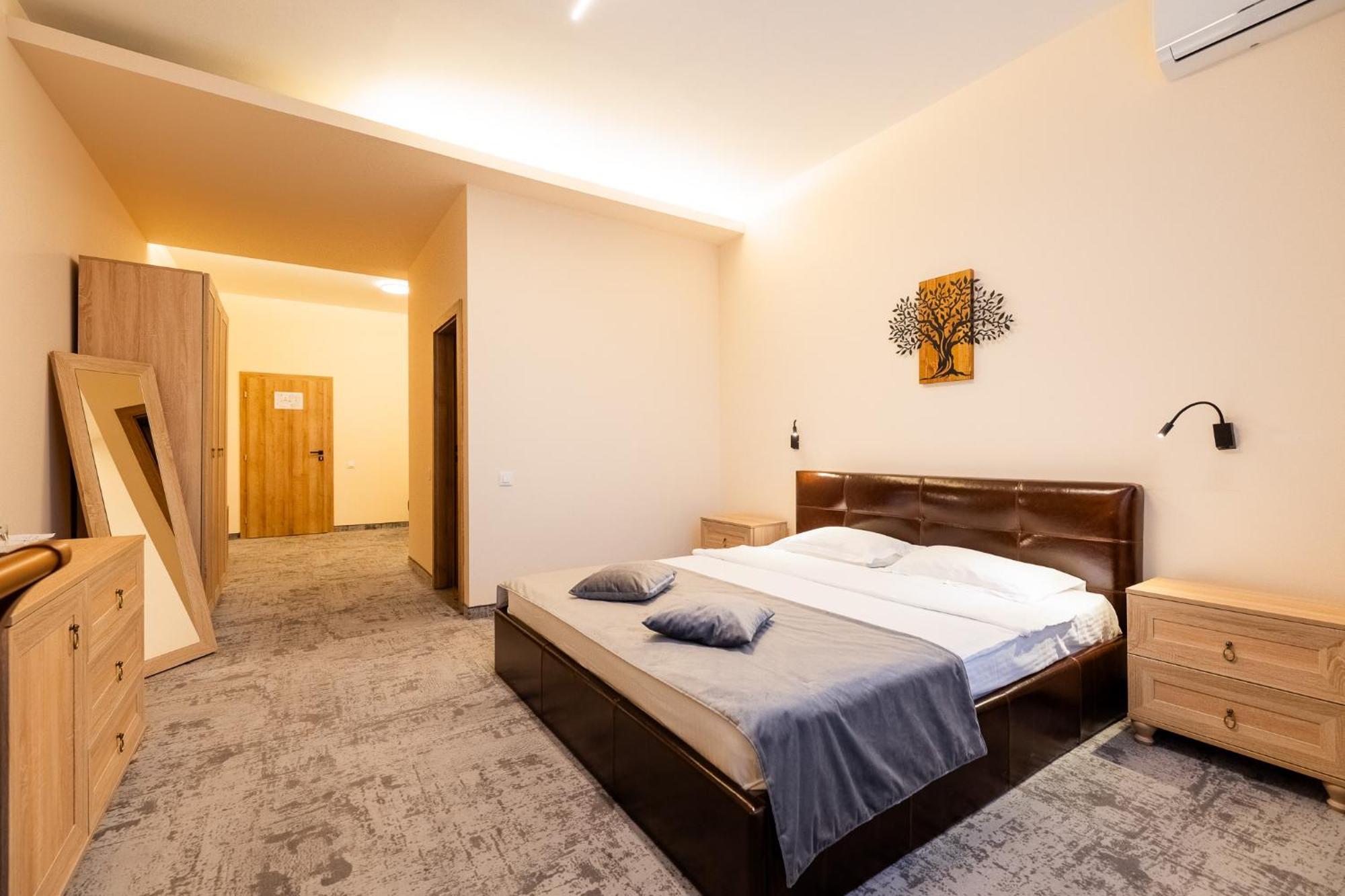 Pensiunea Floarea Soarelui Braşov Exterior foto